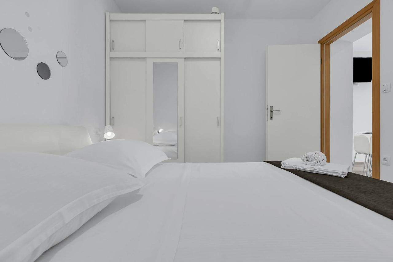 Sunny Garden Apartments Ana มาคาร์สกา ภายนอก รูปภาพ